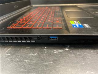 MSI Thin GF63 12UCX-898US 15.6'' (1TB SSD Intel Core i5-12450H 8GB)